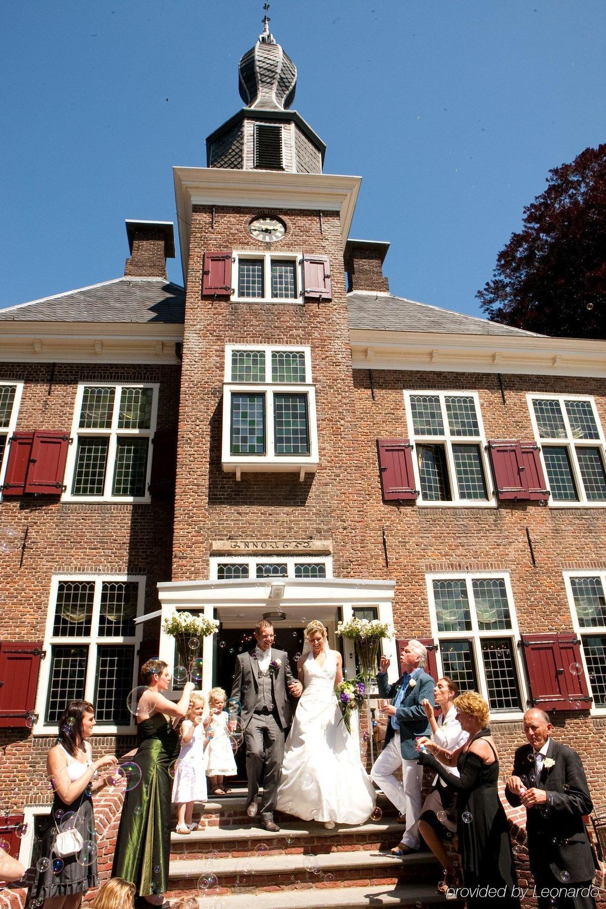 Hotel Kasteel De Essenburgh Hierden Exterior foto